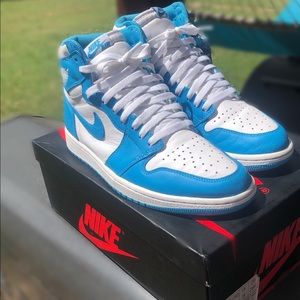 Jordan 1 UNC